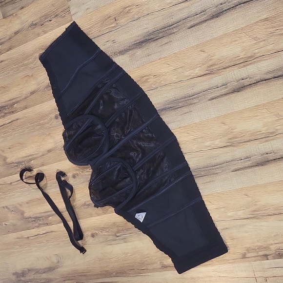 GODDESS Black Lace Underwire Structured Bustier Bra with Detachable Straps - 38C - Picture 12 of 14